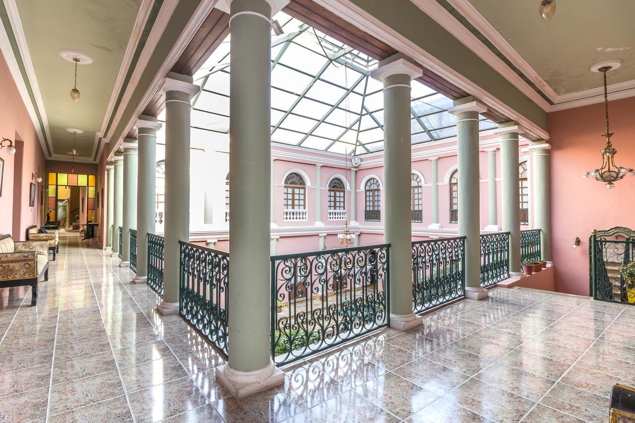 Capital Plaza Hotel Sucre Exteriér fotografie
